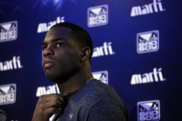 杜锋不仅激 杜锋不仅激